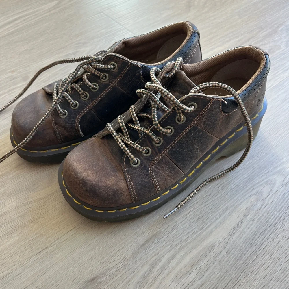 Dr. Martens Melissa Women’s Size 7 Brown Casual Lace Up Oxford Shoes - Picture 6 of 6
